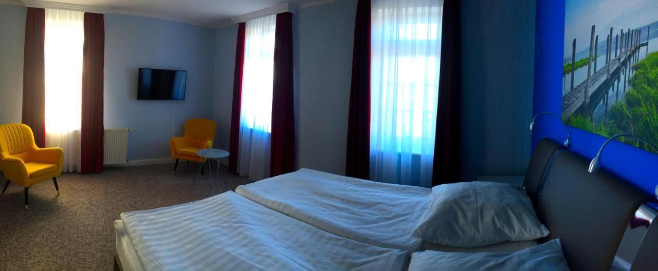Seehotel Louise Dannenwalde Dış mekan fotoğraf